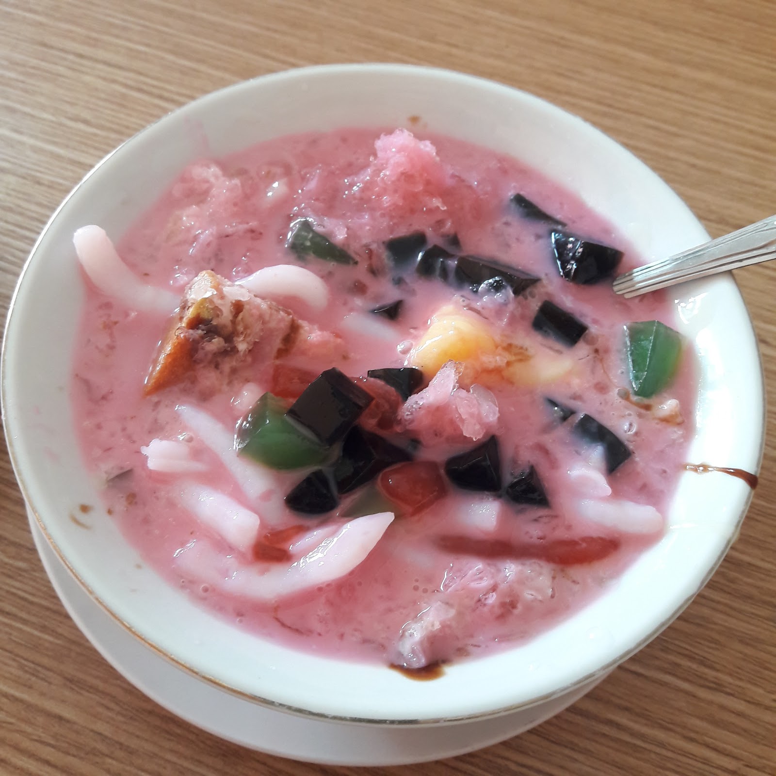 Khas-Padang-Sumatera-Barat: Makanan, Minuman, Cemilan, dan Oleh-Oleh