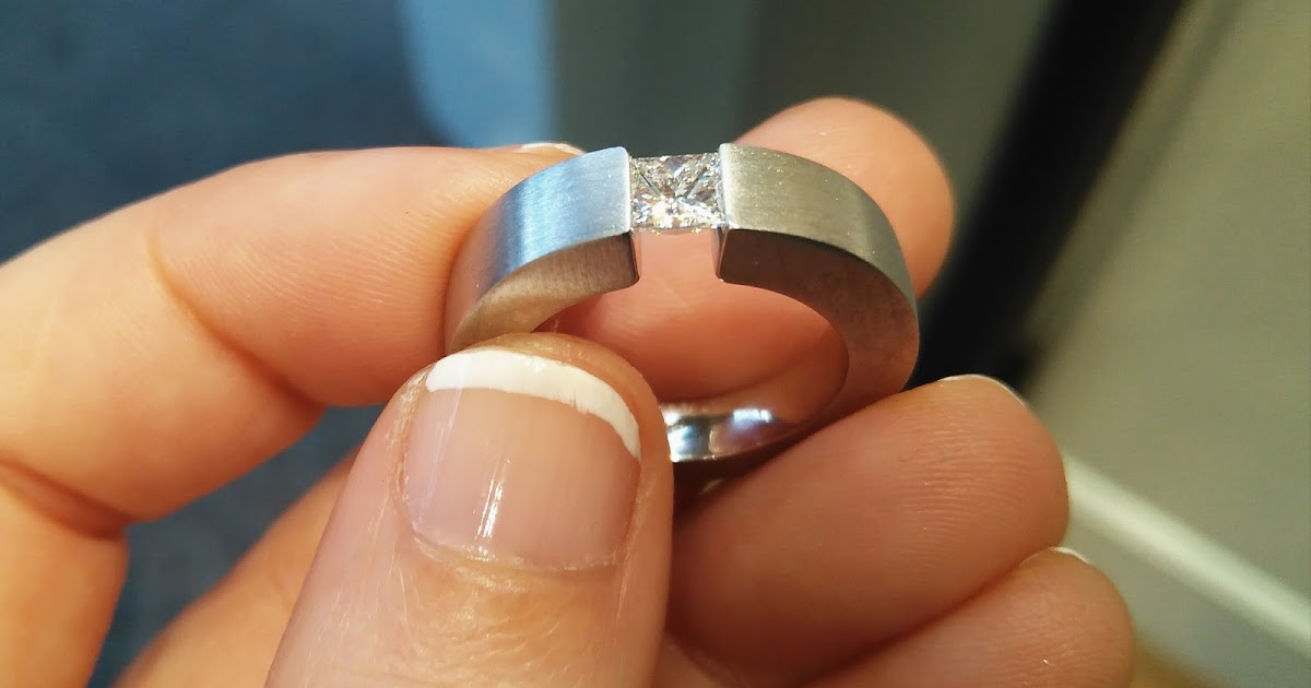 Anillos compromiso en Barcelona, pedida de