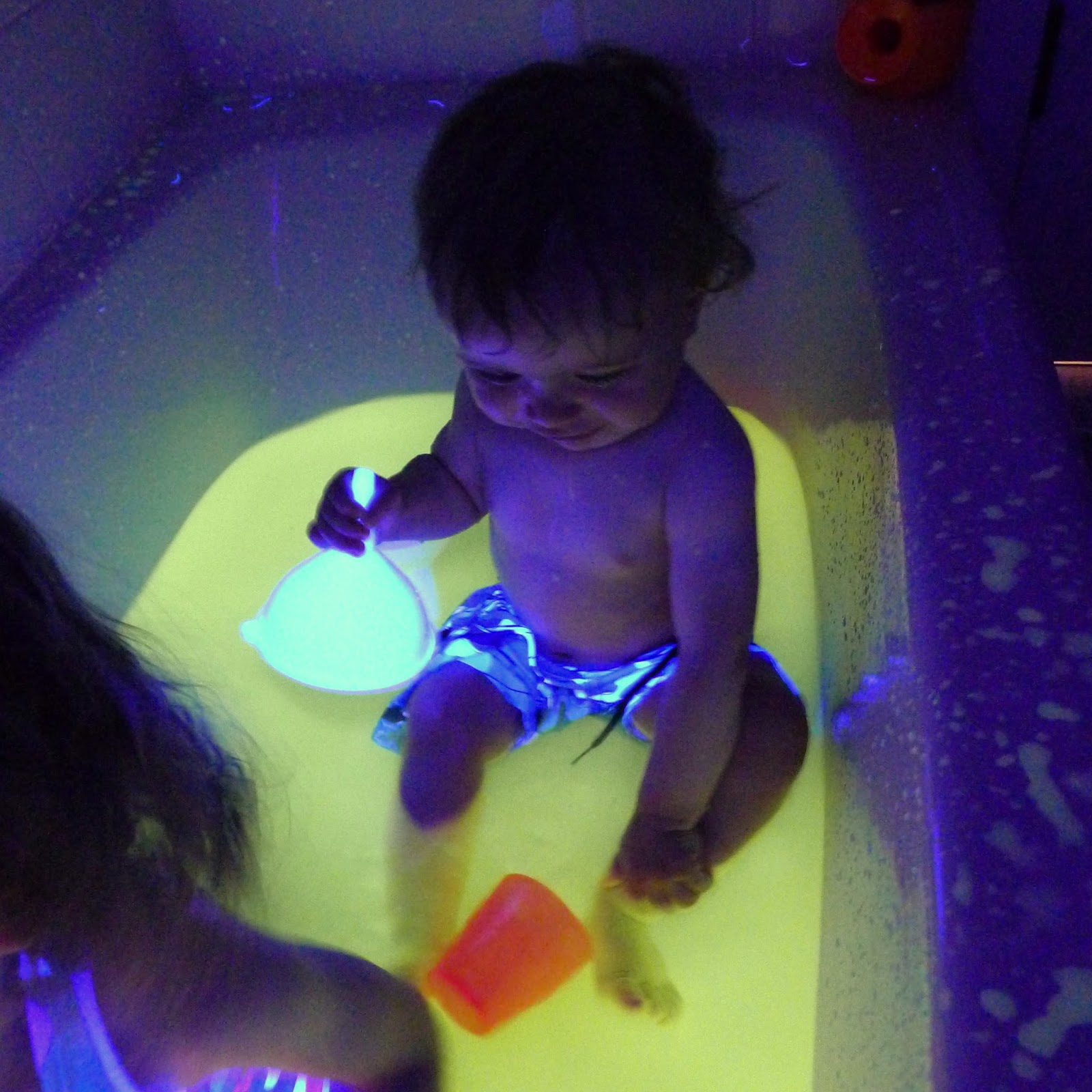 Safe and Edible Glow Water for Baths and Play