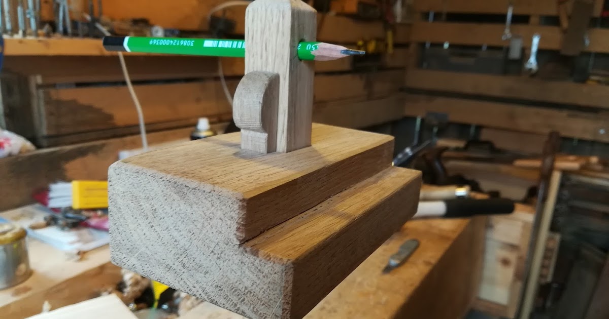 How to make a simple pencil marking gauge.