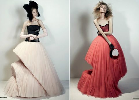 FadedWindmills-new post-latestpost-fbloggers-fashion-bblogger-beauty-lbloggers-lifestyle-art-high fashion-avand garde- cutting edge-hautecouture-Viktor&Rolf-springsummer-collection-fashion archives-tulle ball gowns- silhouette-high concept.