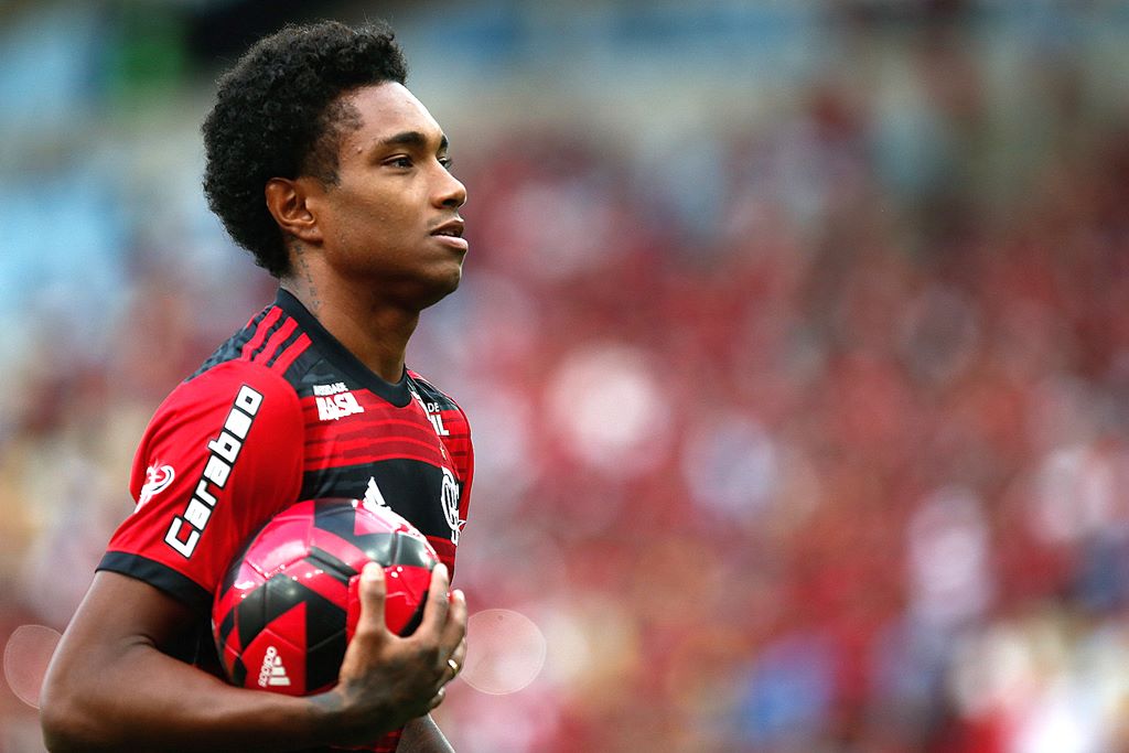 Veja o retrospecto de Vitinho contra o Grêmio Flamengo Resenha