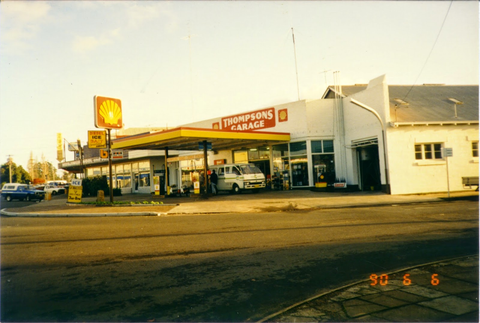 Manjimup Art Deco Thompson's Garage
