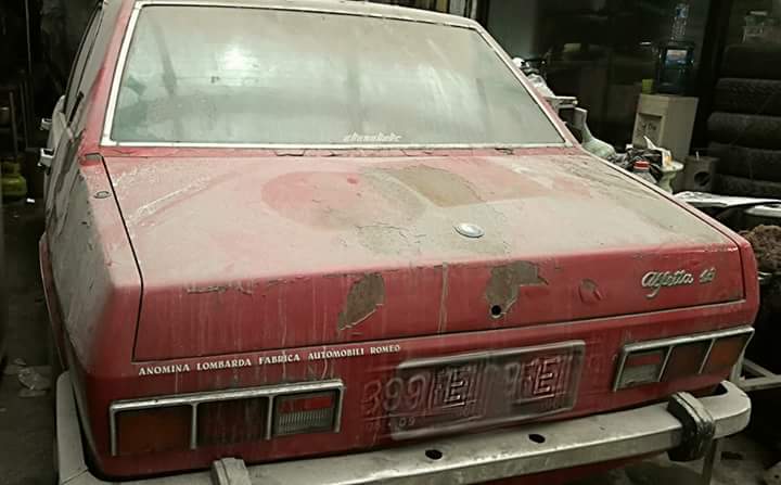 Jual bahan Alfa Romeo Alfetta 1978, mesin asli 1800cc 4
