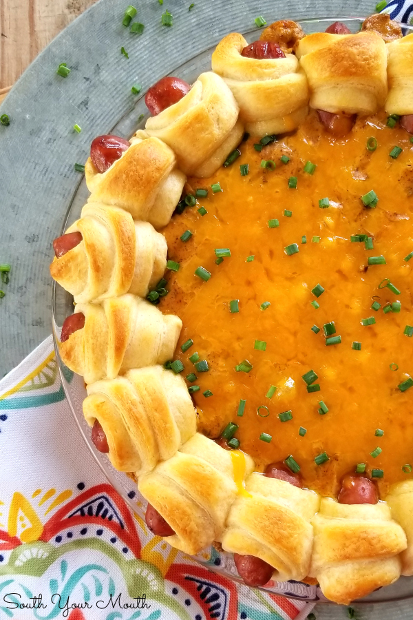 South Your Mouth Pigs In A Blanket Chili Cheese Dippers