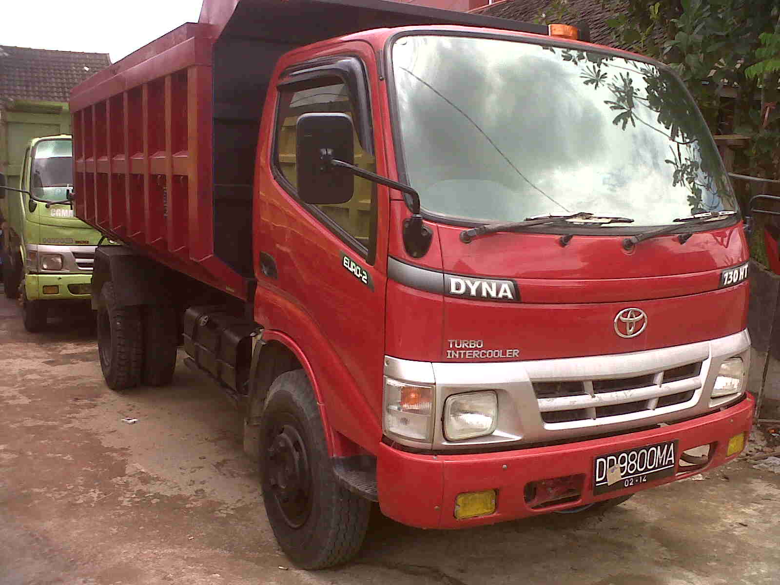 IKLAN BISNIS SAMARINDA Dijual Dump  Truck Toyota Dyna  2008 