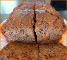 Carrot and Pear Bread | www.BakingInATorndao.com | #recipe #bread