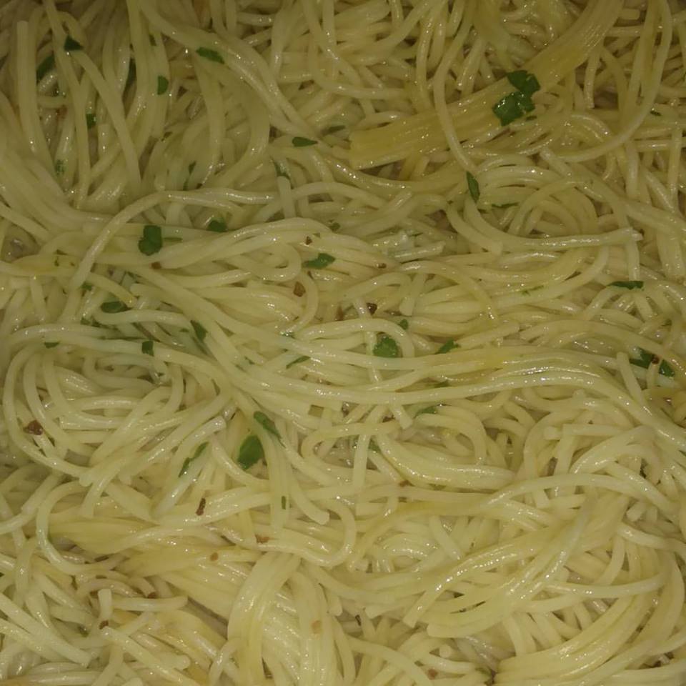 Diana's Recipe Corner Garlic Parsley Spaghetti