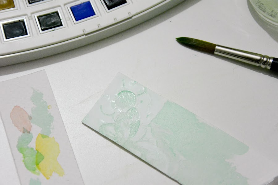 pintando con acuarelas