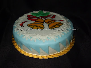 Tort pictat cu clopotei 2