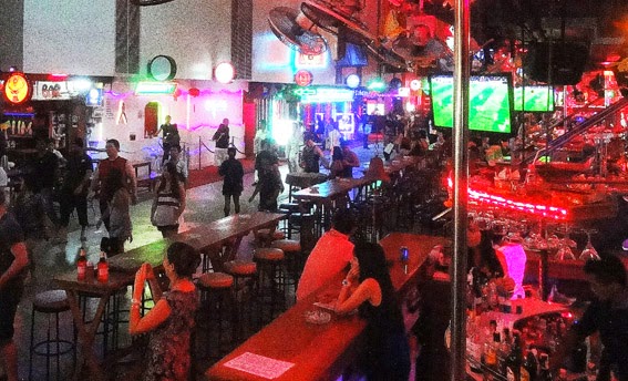 Soi Sea Dragon Bars and nightclubs