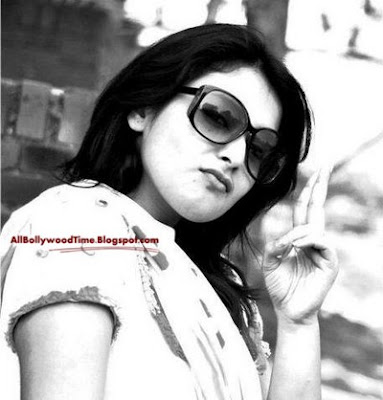 Bangladeshi Singer Somnur Monir Konal