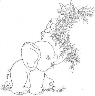 elefante com ramo de flores