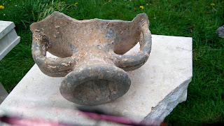 Jim Shapter's Roman amphora found in mouth of Exe
