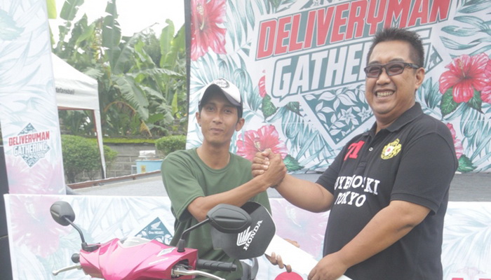 Gathering Deliveryman Astra Motor Perkuat Kebersamaan di Akhir Tahun 2016