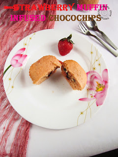 FRESH-strawberry-muffin