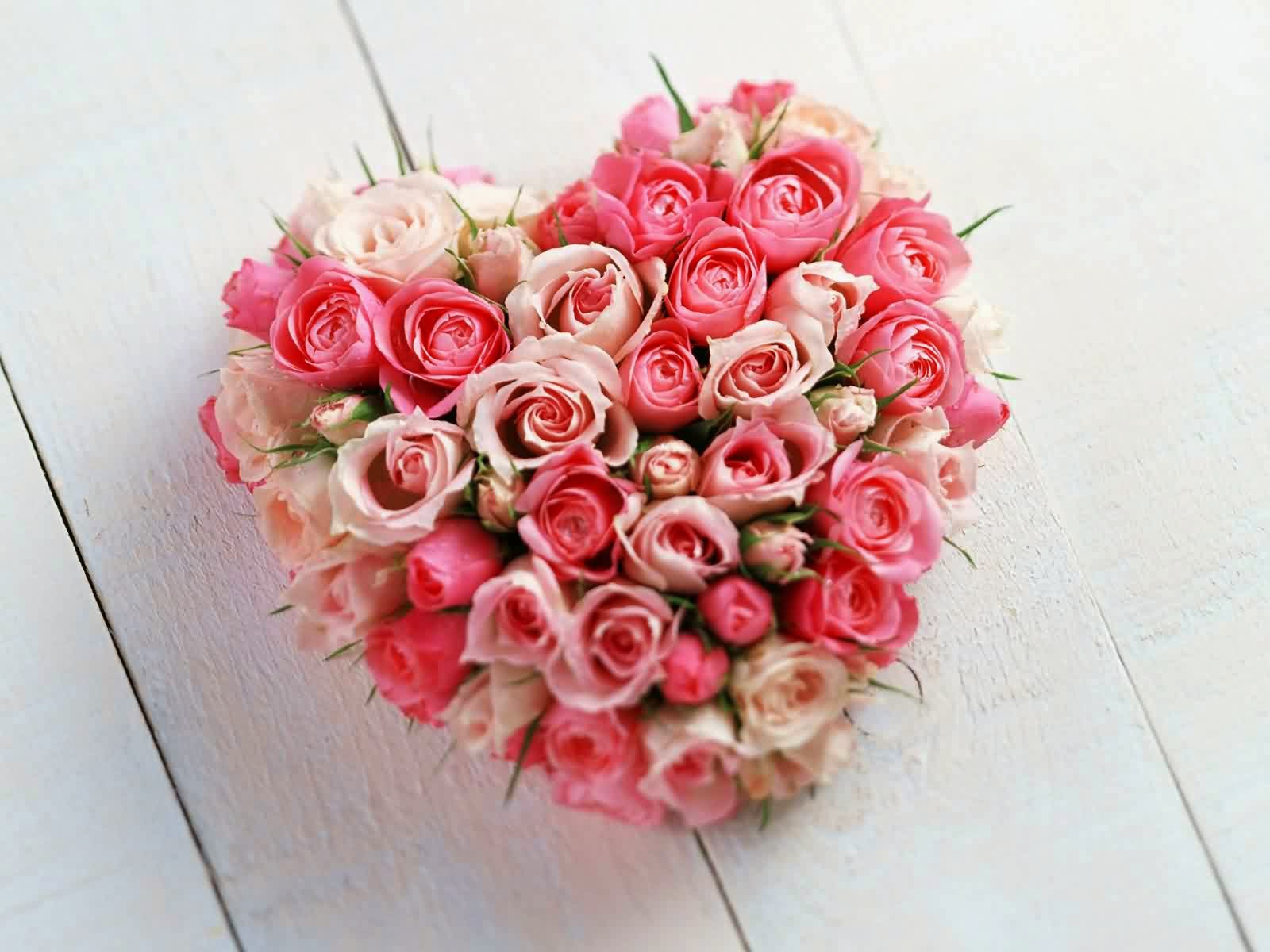 http://3.bp.blogspot.com/-Rx_mZUUhY6A/TzgMBJdtibI/AAAAAAAAFO4/-43b_djkl9o/s1600/bouquet-de-roses-saint-valentin.jpg