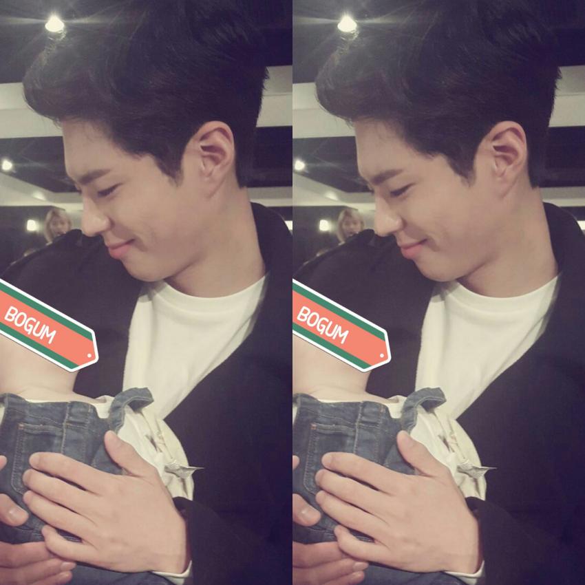 박보검 어제 코앞에서 보는것 같은 종방연 사진 | 인스티즈