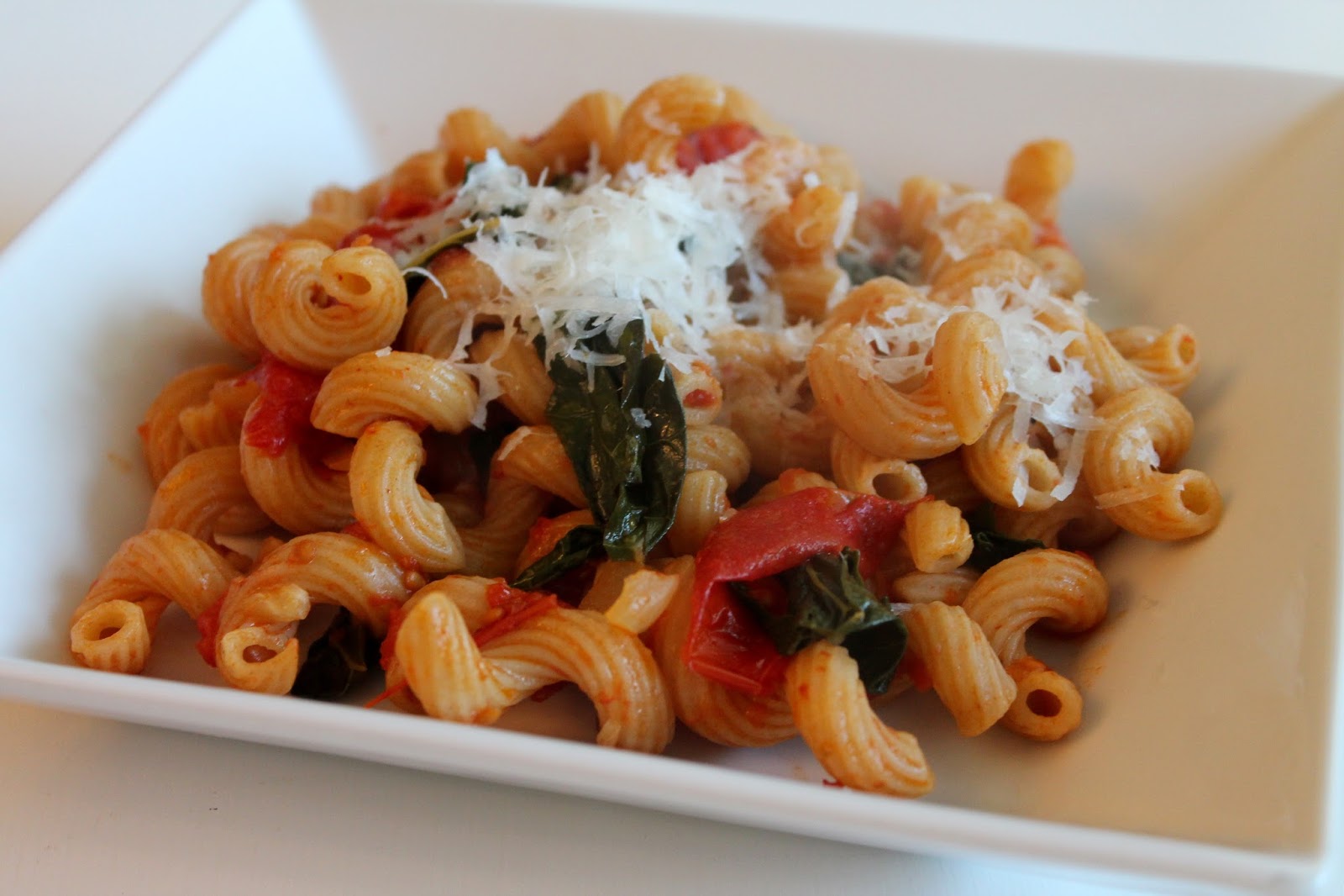 Cook In / Dine Out: Roasted Tomato and Kale Pasta