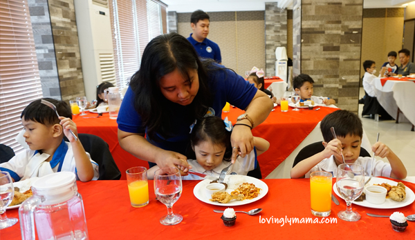 restaurant manners for kids - basic restaurant manners for kids- teaching kids - fine dining for kids - homeschooling in bacolod - fine dining setup