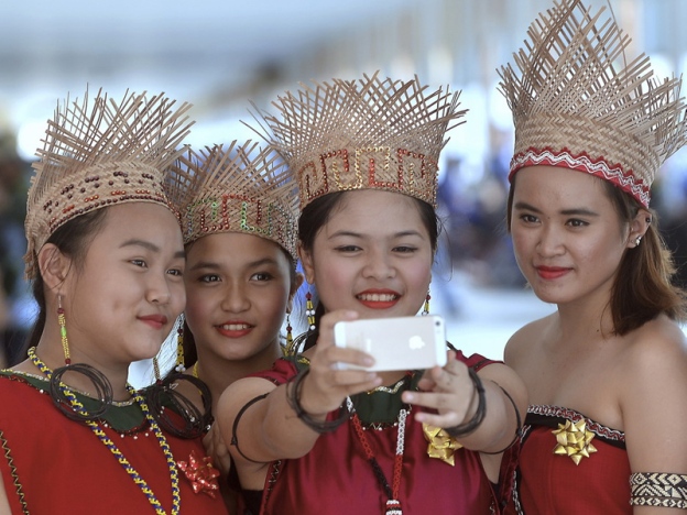 Nak Cari Bini Di Sarawak Jom Tengok Apa Ada Dalam Menu Xvii Alpha Of The Pack Xvii
