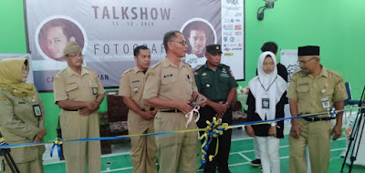 PEMBUKAAN  PAMERAN SENI FOTOGRAF JURNALISTIK