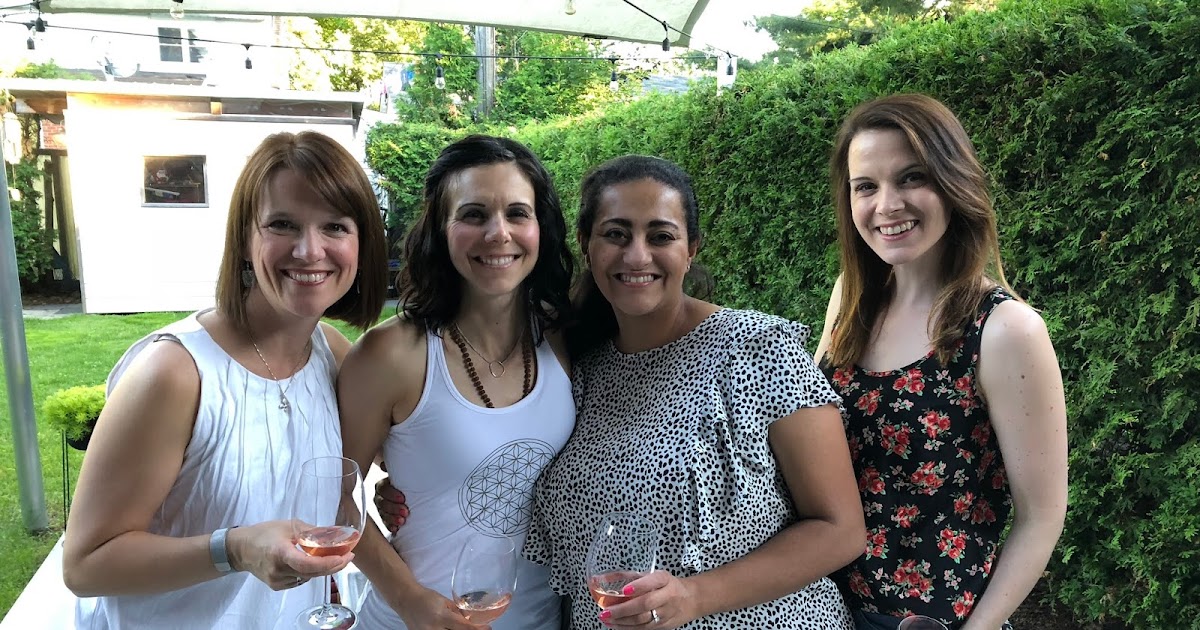 Ottawa Women's Wine Club VINO VIXENS!