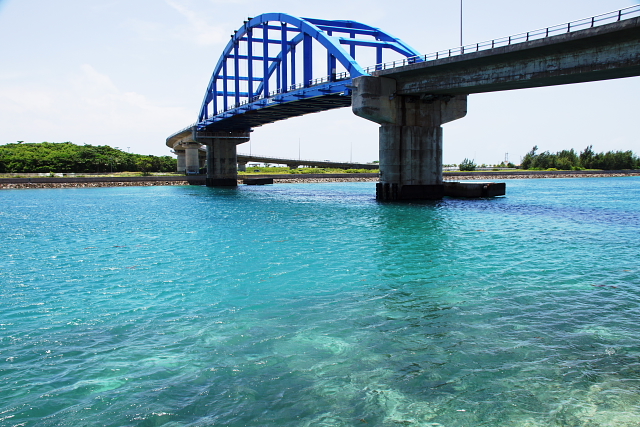 宮古島の癒し 八重山の刺激 近いのに行く人は少ない 石垣島サザンゲートブリッジ