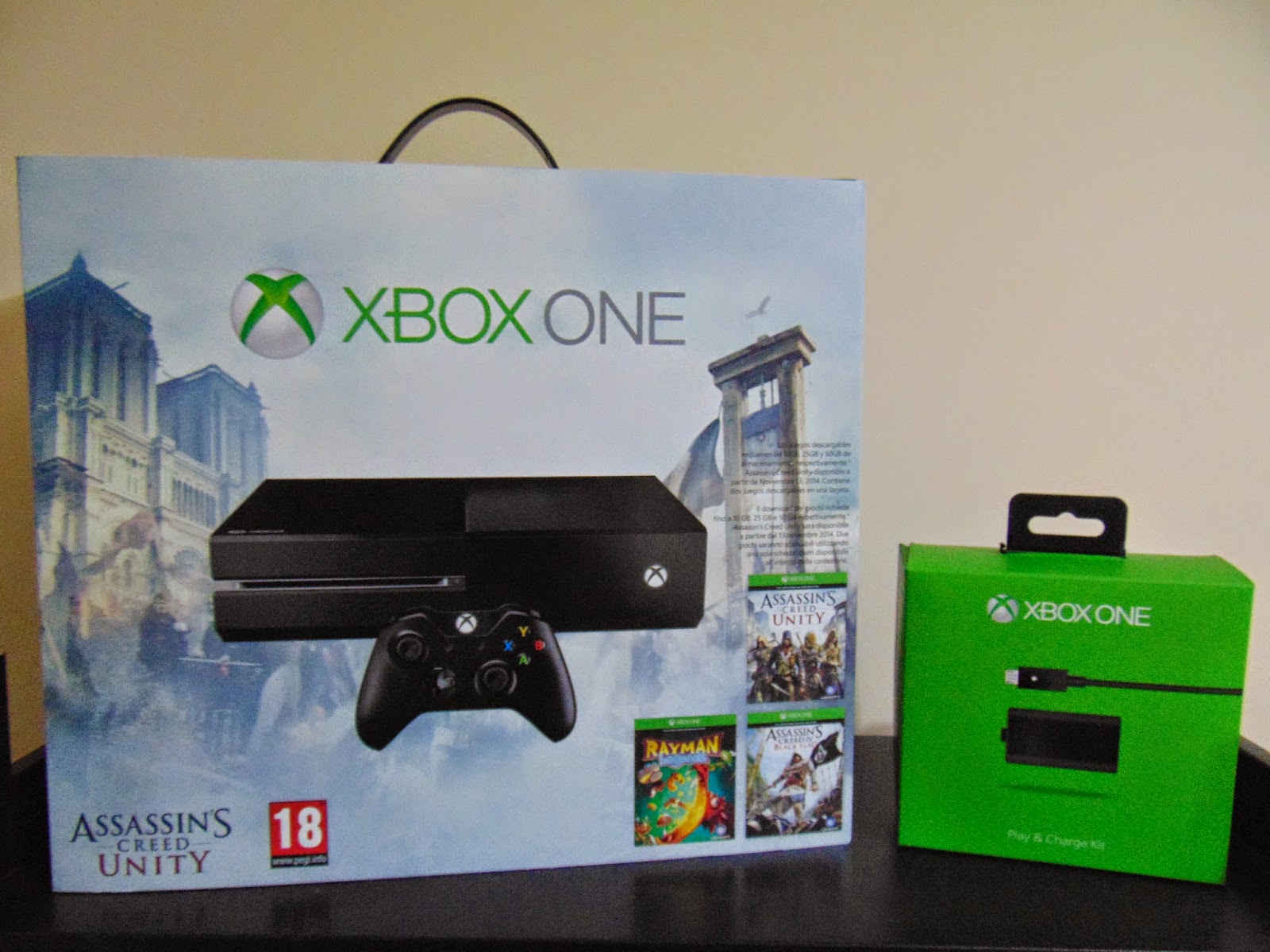 Destinazione NERD: Assassin's Creed unity XBOX ONE BUNDLE