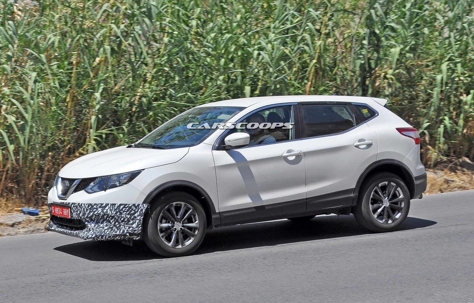 What Gives With This Nissan Qashqai Prototype; Could It Be ... What Gives With This Nissan Qashqai Prototype; Could It Be ...