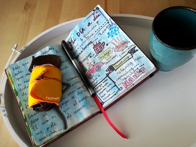 como-hacer-porta-cargador-fieltro