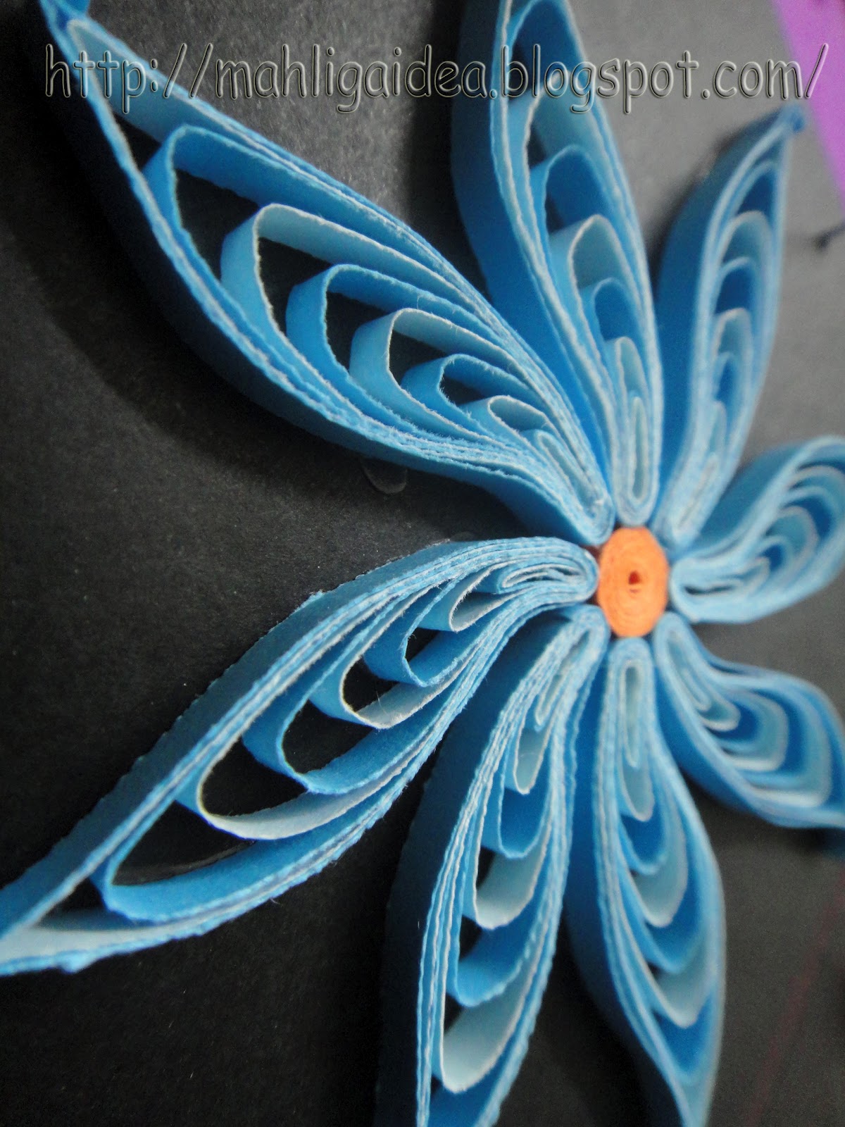Mahligai Idea Quilled Flower 3 Cascading Loops Technique
