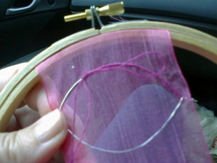 Tina's handicraft how to embroider flower leaves with organza and beads