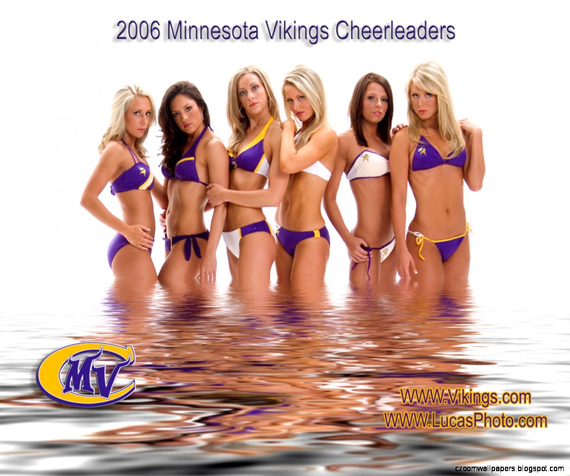 Minnesota Vikings Cheerleaders  Minnesota Vikings Cheerleaders