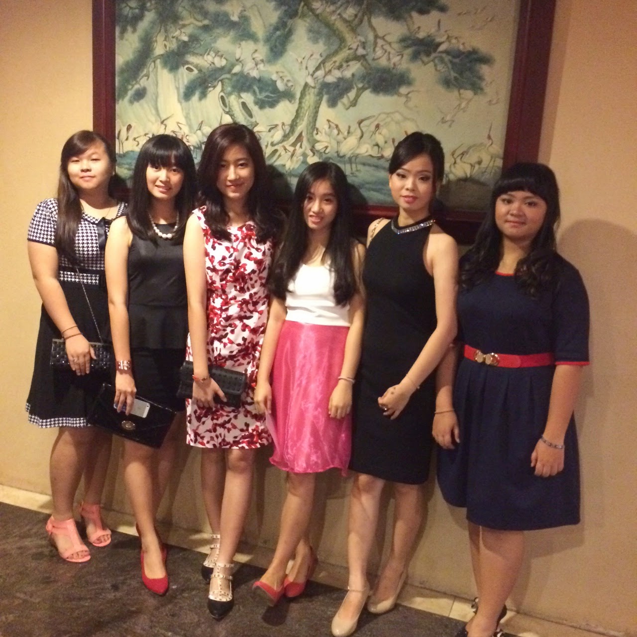 one piece for farewell party