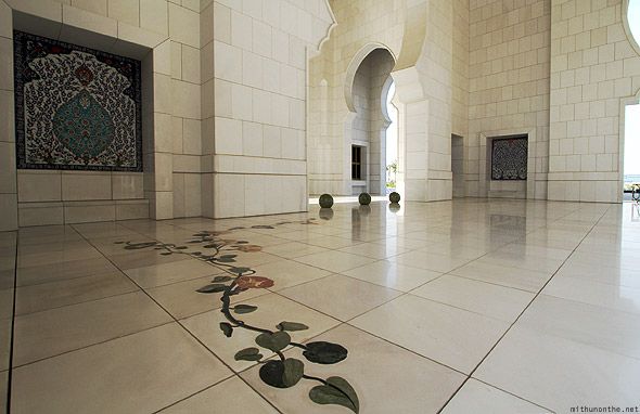 Masjid Agung Syeikh Zayed, Masjid Seluas 5 Lapangan Bola [ www.BlogApaAja.com ]
