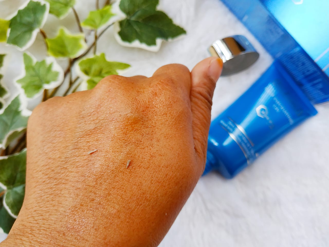 Review Deep Exfoliating Gel Royal Jelly + ATP BioEssence untuk Basmi