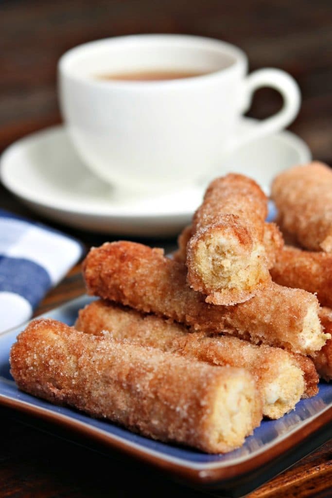 Baked Cinnamon Cream Cheese RollUps