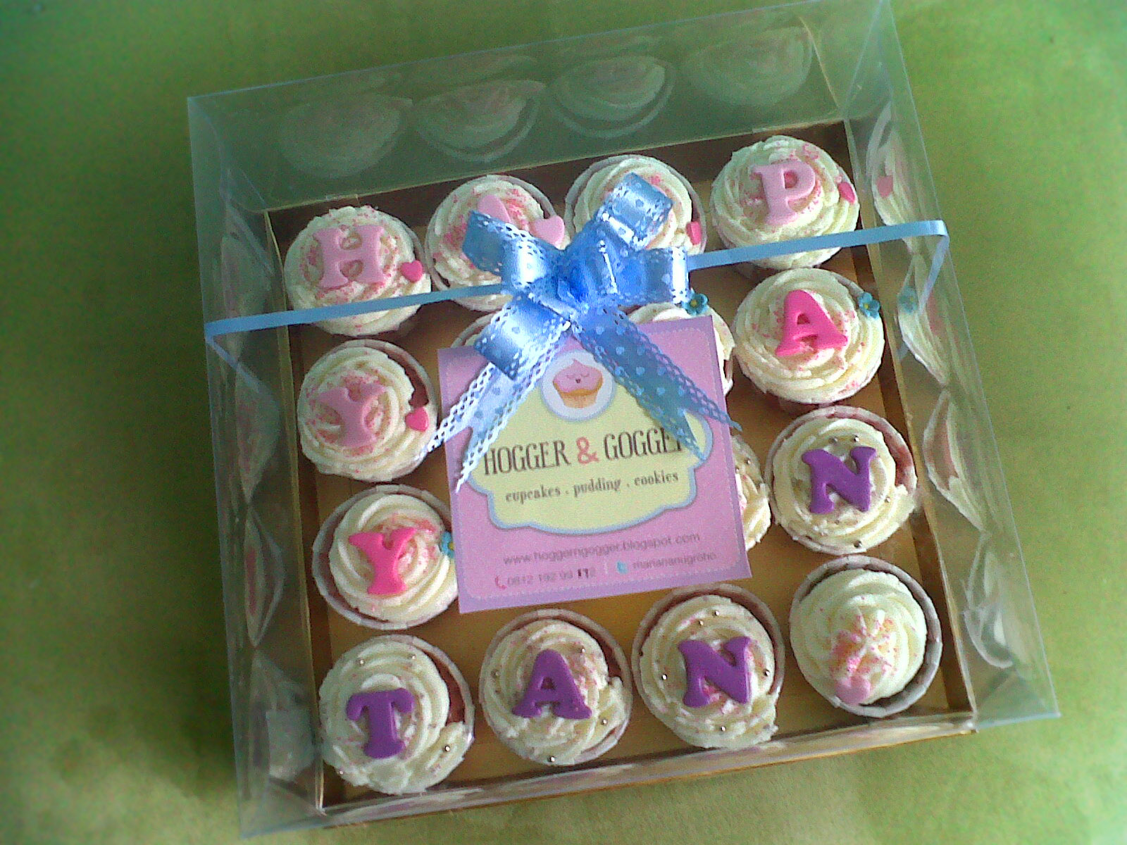 Hogger&Gogger Alphabet Birthday Cupcake Set