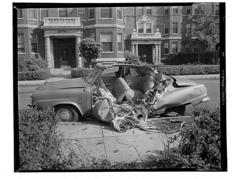 50 Impressive Vintage Photos of Car Accidents From Between the 1930s