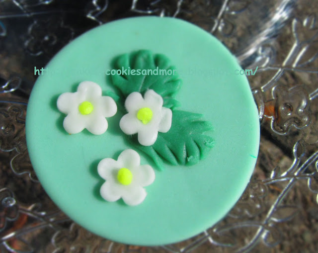 Cupcake Topper aus Fondant, by Cakes Cookies and more