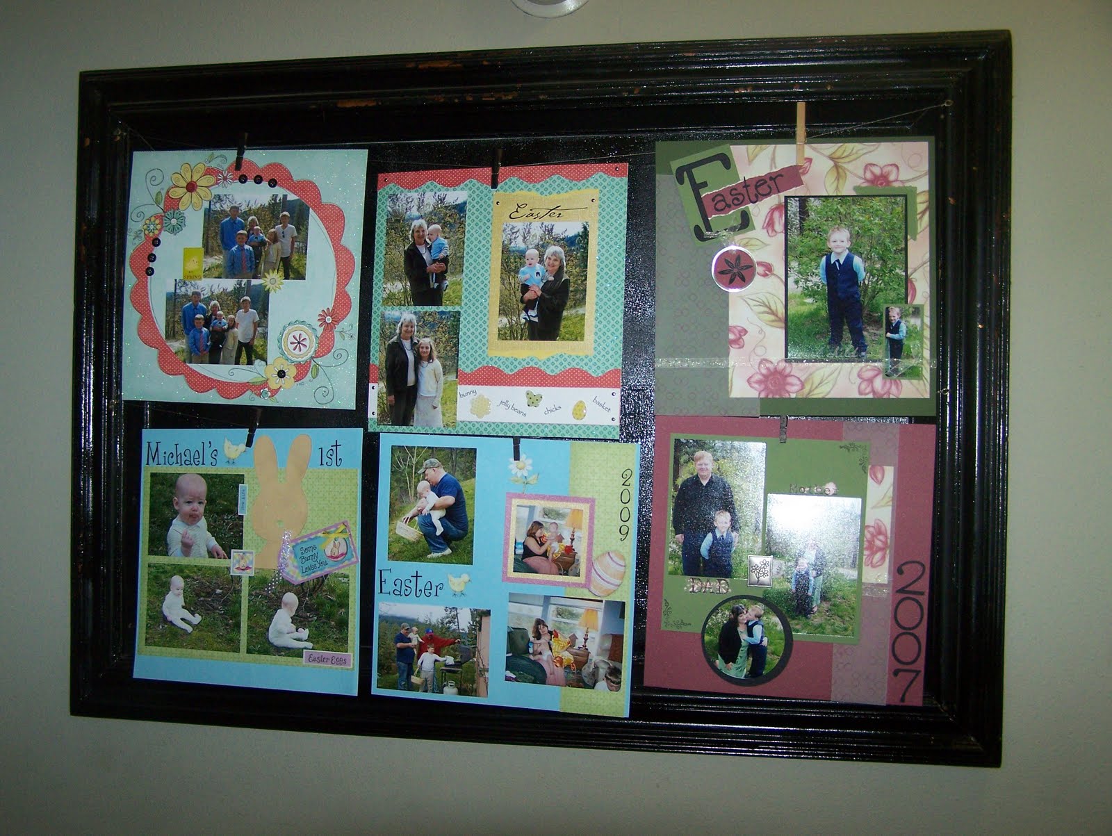 Make It Sparkly Mama! Scrapbook Display Board