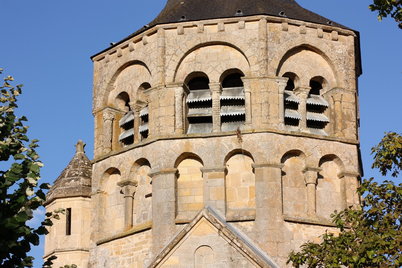 Atlas roman SaintSulpice Eglise SaintSulpice (58)