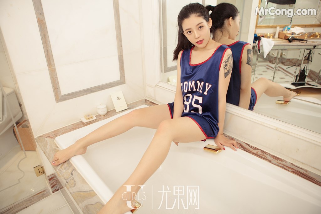 UGIRLS U302: Model Ling Fei (凌菲) (66 pictures)