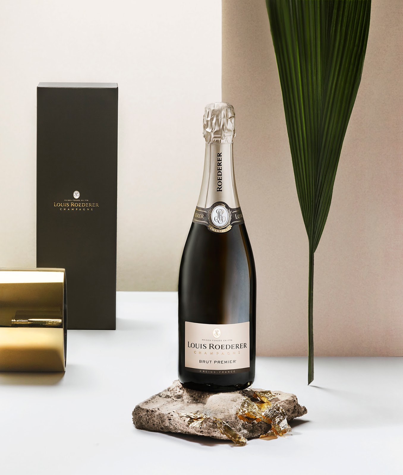 Louis collection. Луи Родерер. Шампанское Луи Родерер. Louis Roederer Cristal Brut Champagne. Луи Родерер Brut collection.