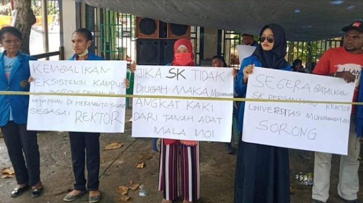 Aksi Tolak SK Pergantian Rektor, Muhammadiyah Silahkan Angkat Kaki Dari Tanah Papua !!!
