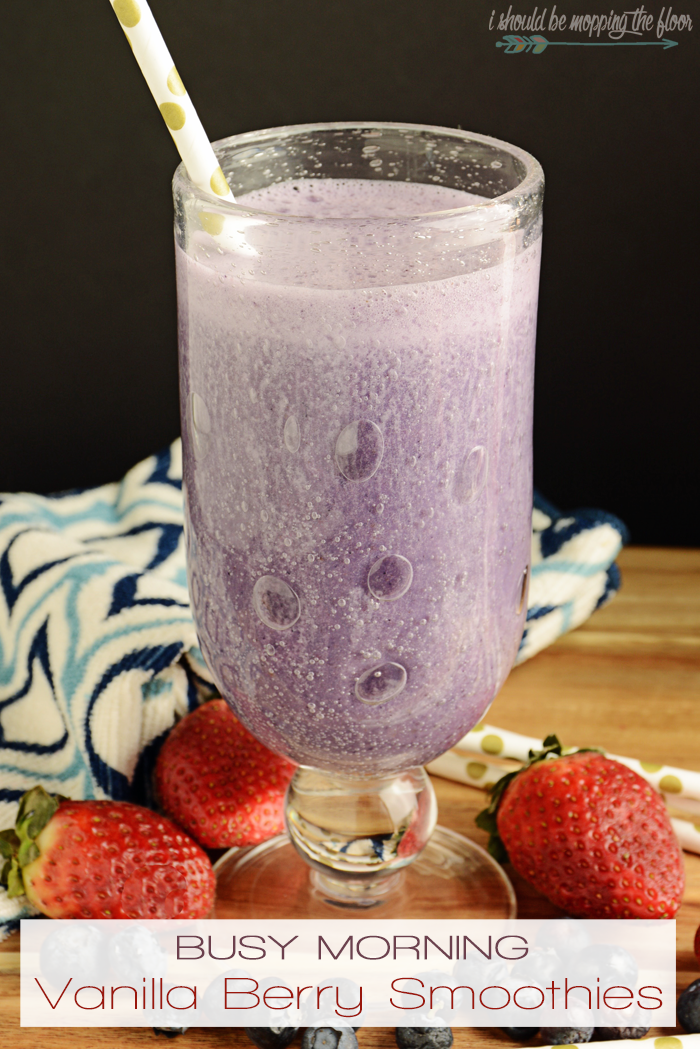 Busy Morning Vanilla Berry Smoothies i should be mopping the floor