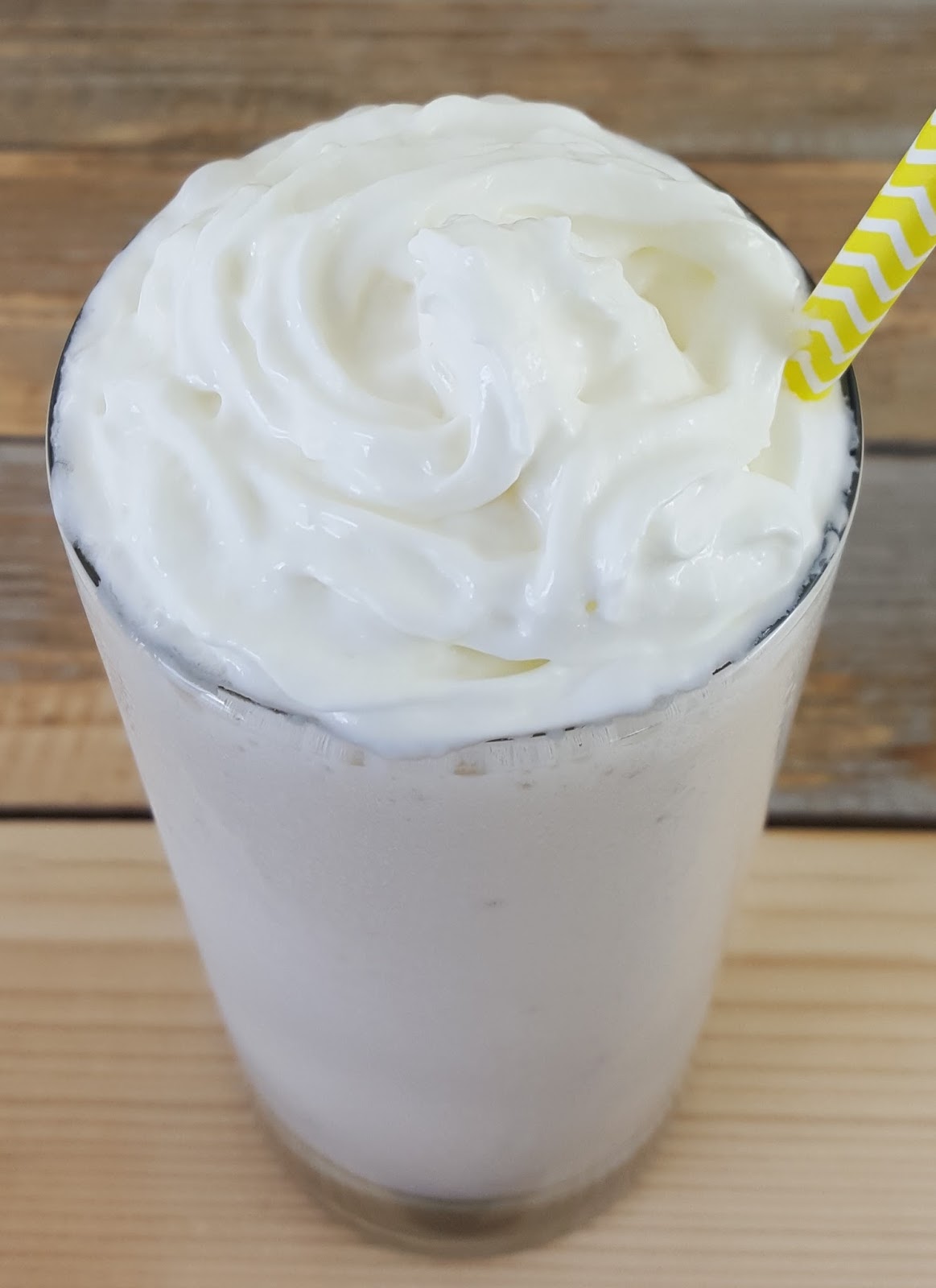 FitViews Banana Cream Pie Protein Smoothie