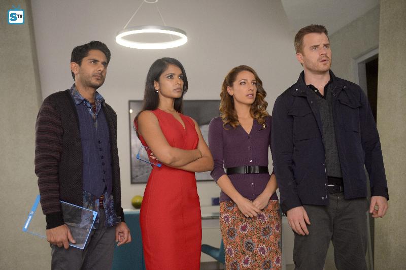 Second Chance - Episode 1.05 - Scratch That Glitch - Sneak Peeks, Promotional Photos & Promo *Updated*