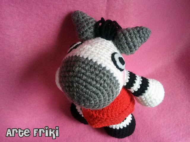 cebra zebra amigurumi doll crochet ganchillo peluche muñeco animal handmade